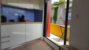 Cosy studio 1 trundle bed with balcony in Porto